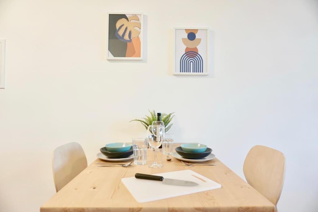 Neu Modernes Apartment In Top Lage, Free Parking Max 1,65M Hoehe Und 1,8M Breite Карлсруэ Экстерьер фото