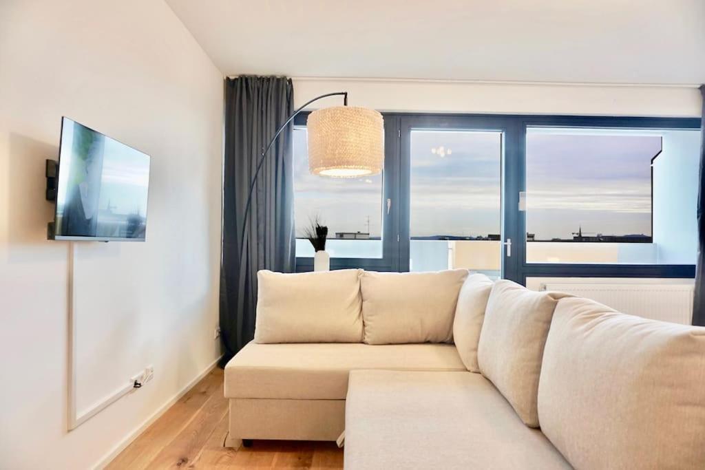 Neu Modernes Apartment In Top Lage, Free Parking Max 1,65M Hoehe Und 1,8M Breite Карлсруэ Экстерьер фото